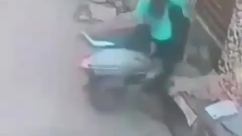 Father's fairy flying with her scooty