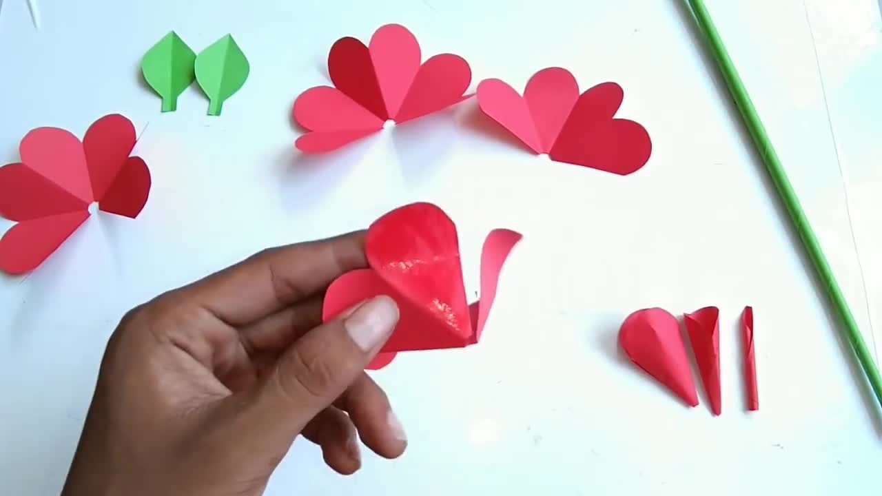 how to make flower decoration at home