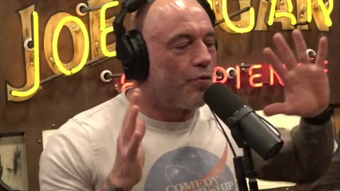 Joe Rogan Raises SERIOUS Questions About Joe Biden’s Height