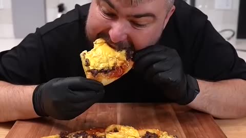 Double Cheeseburger Pizza