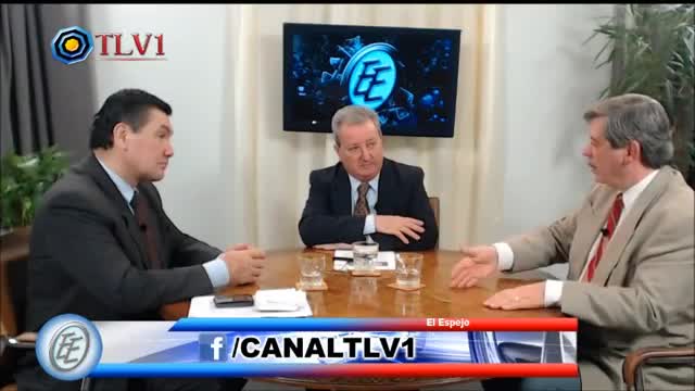 24 El Espejo N° 24 Caludio Izaguirre; 'Hay una terrible interna para cubrir a lo