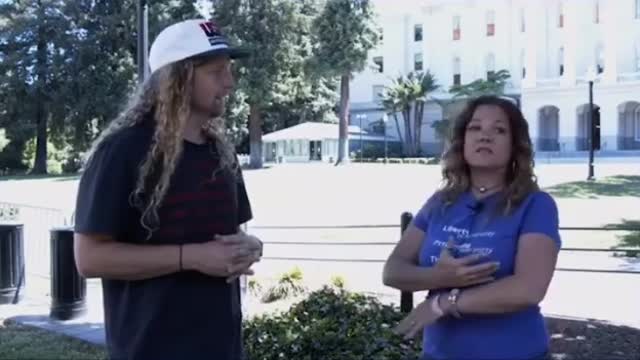 Hold The Line-Sean Feucht: What Should We Do (with KrisAnne Hall)