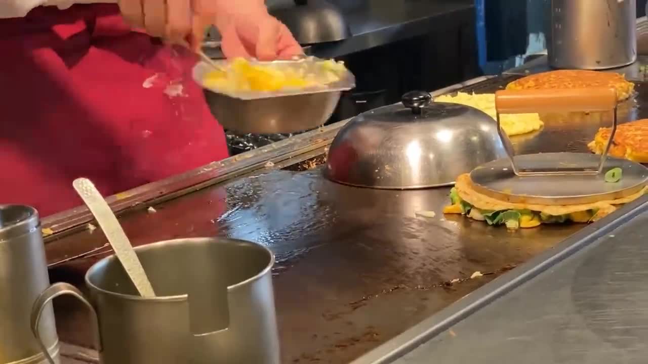 japanese street food - egg bacon-10