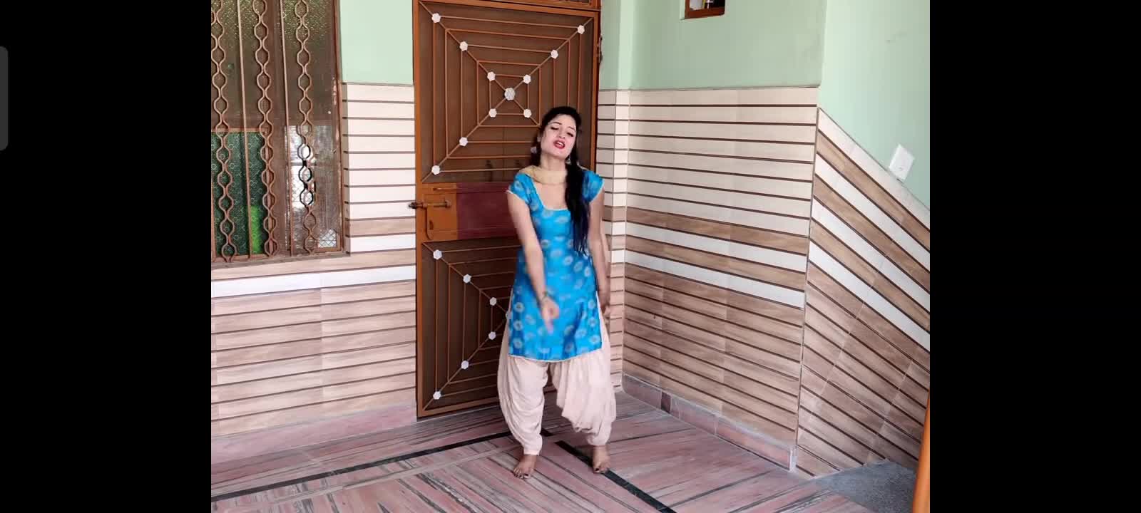 Badli Badli lage// Haryanvi song// dance cover by neelu maurya