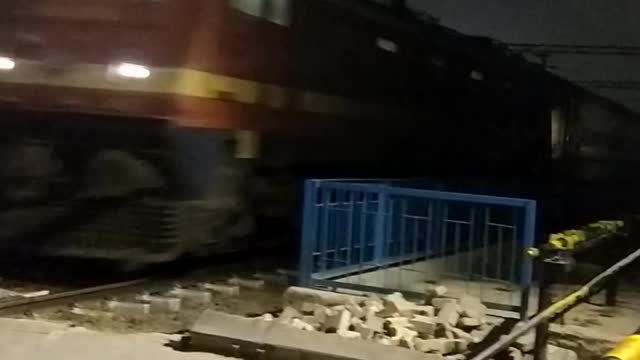 Super fast rail