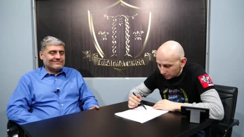 O Torinskom platnu i ostalim budalaštinama (Miroljub Petrović)