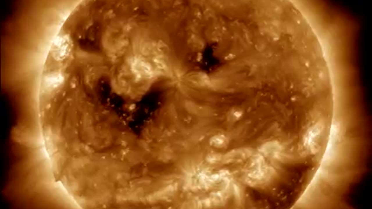 Happy #sun day in the past week of space weather.. showing a smiling sun near the end..