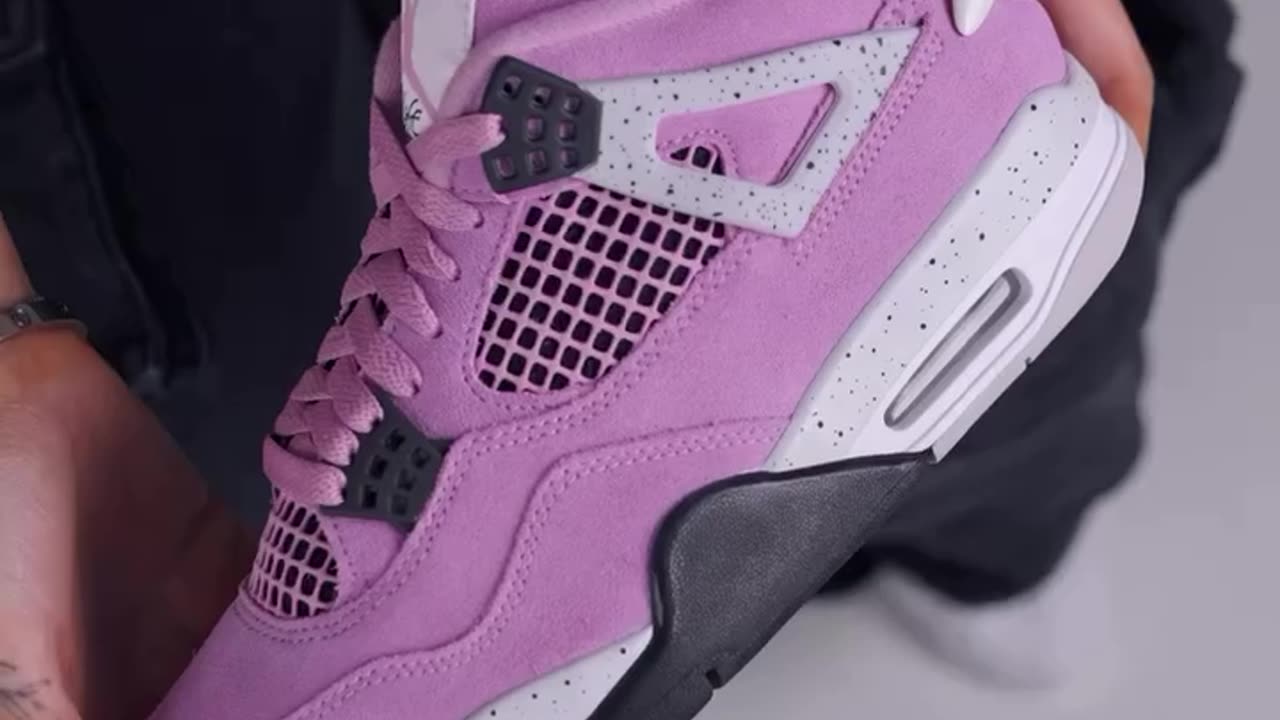 Jordan 4 Retro Orchid releasing next week - available on our webshop for €270 💖