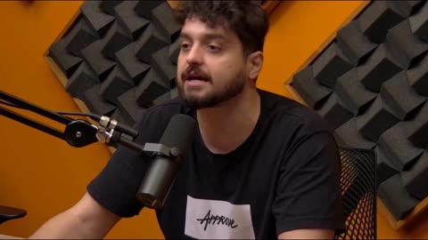 MONARK FALA SOBRE FELIPE NETO!