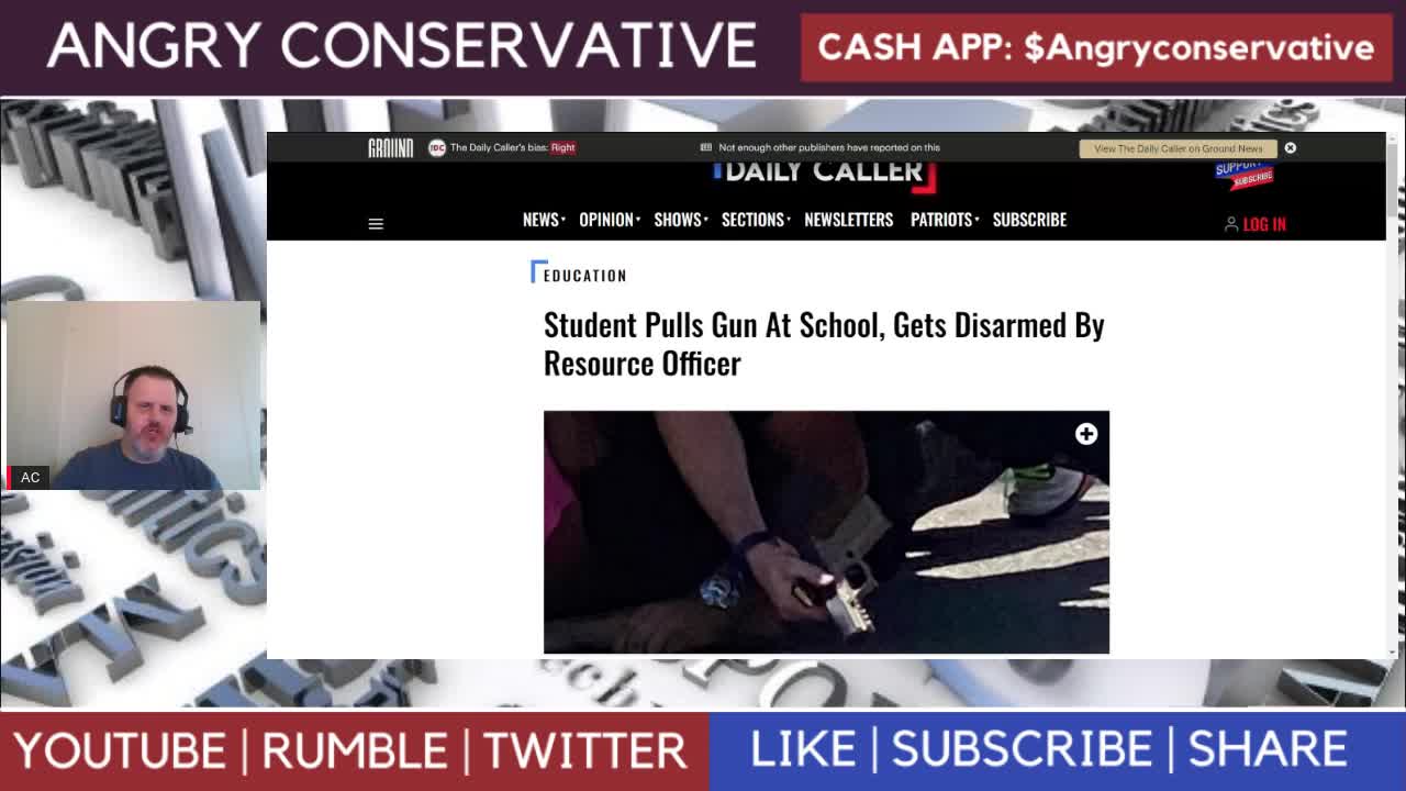 Student gets disarmed by Resource Officer