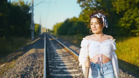 Melek Mosso - Hayatım Kaymış