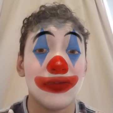 A Esquerda no Brasil Diz que Bolsonaro é Genoci.. Porem ele não faz mal a ninguém