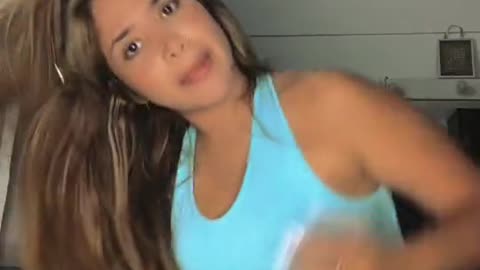 latina dancing