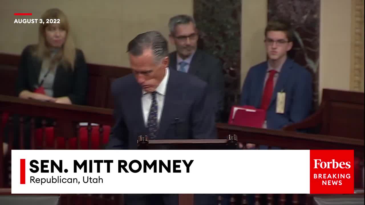 WATCH: Mitt Romney STUNS Congress - Makes A Surprise Announcement