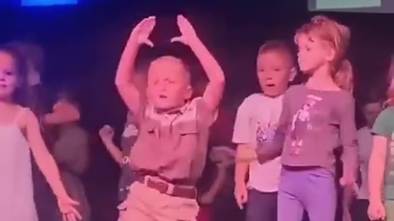 South African 8-Year-Old's Hilarious Dance Recital