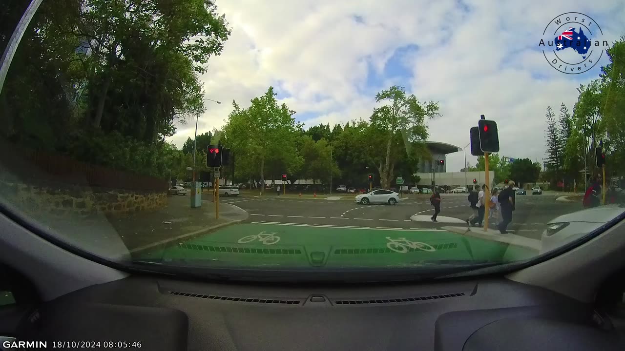 In a hurry to do right turn ONLY straight lane and be on the internet