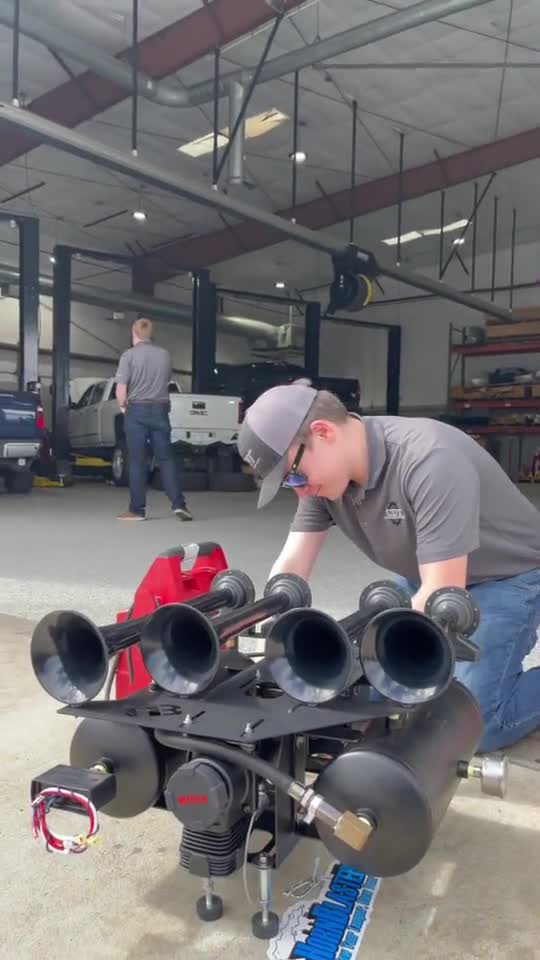 funny|prank|jokes|funny jokes|dad jokes|funny memes|funny video|fun|laughing|funny animal|knock