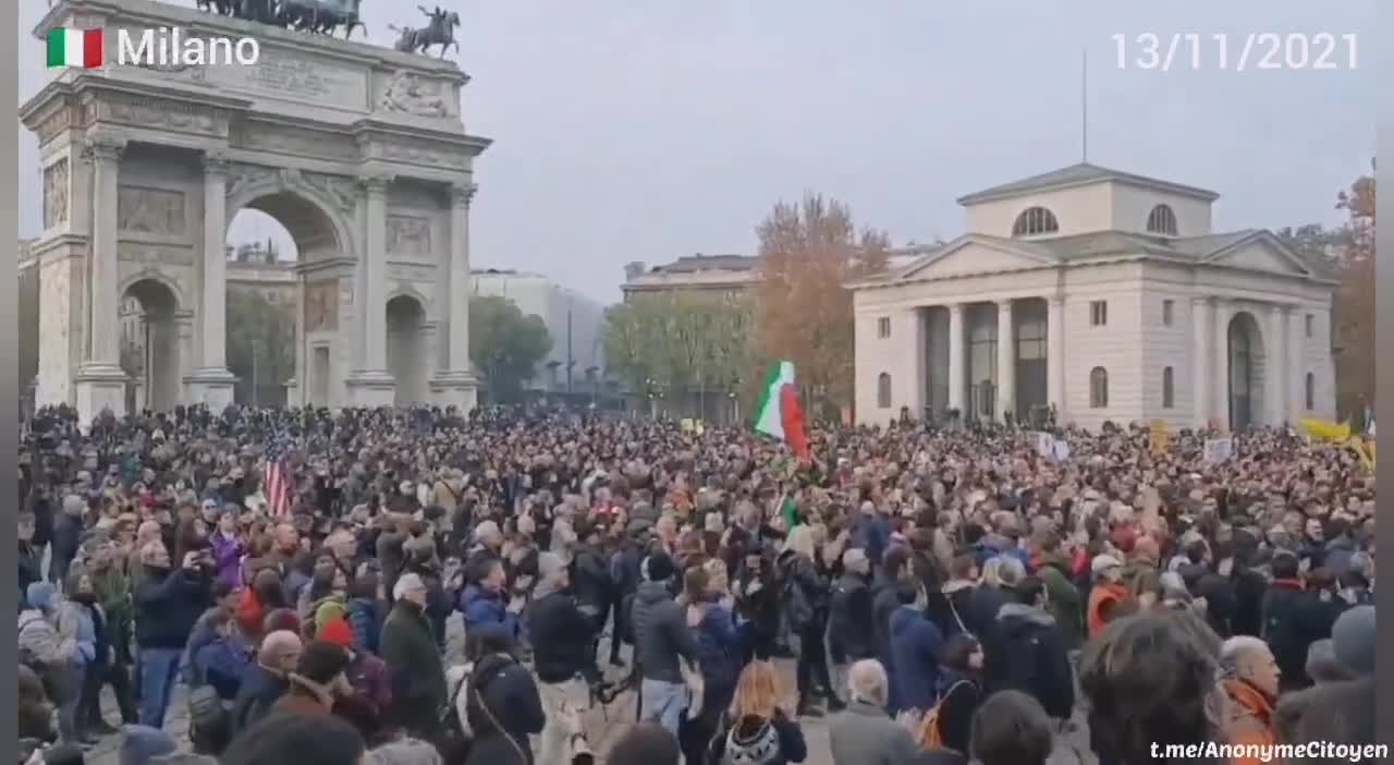 LOVE MY BEAUTIFUL PATRIOTI ITALIANI STANDING UP FOR FREEDOM!!! VIVA LA LIBERTÀ!!!