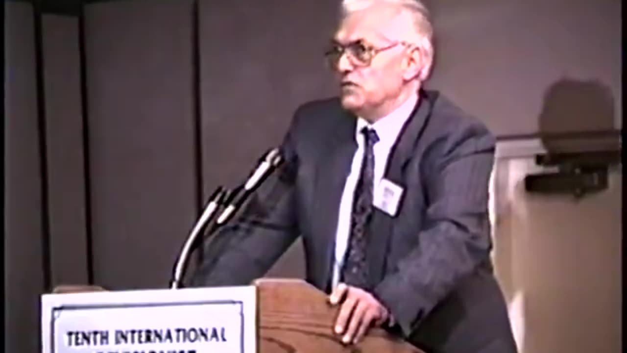 Udo Walendy at the 10th IHR Conference (1990)