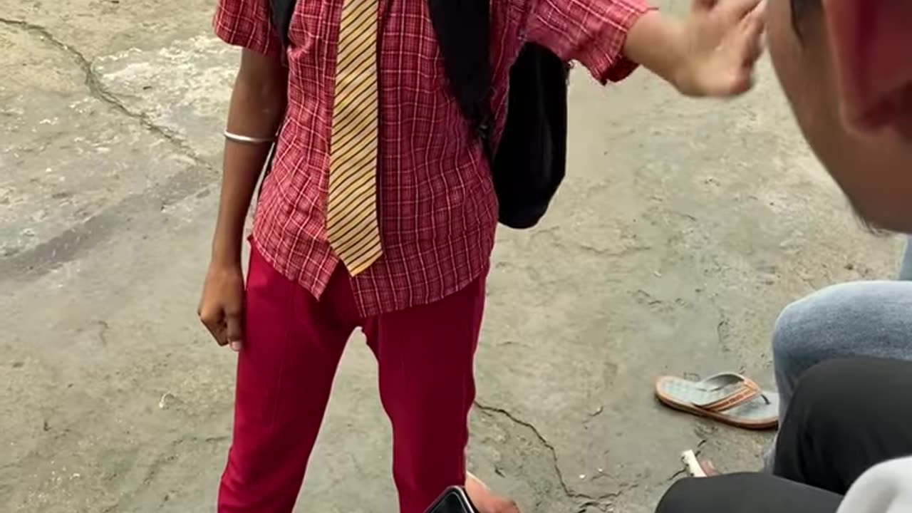 Or कर पापा को उंगली🤣🤣🤣🤣🤣