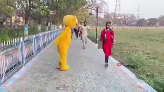 Teddy bear bakchodi prank video in public places 🤣😜😂 funny reaction !
