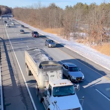 Freedom Convoy USA Plattsburgh,NY to Albany, NY.... and beyond - small clip Part 5
