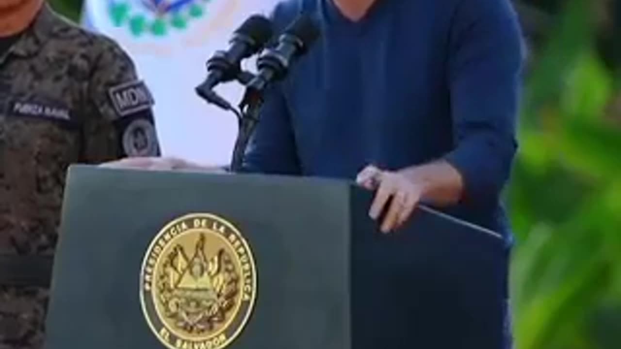 Foi assim que o presidente Bukele limpou El Salvador.