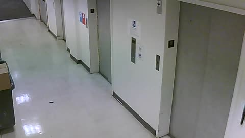 3904PSQB06FreightLobbyRear_2021-01-06_09h20min00s620ms.mp4