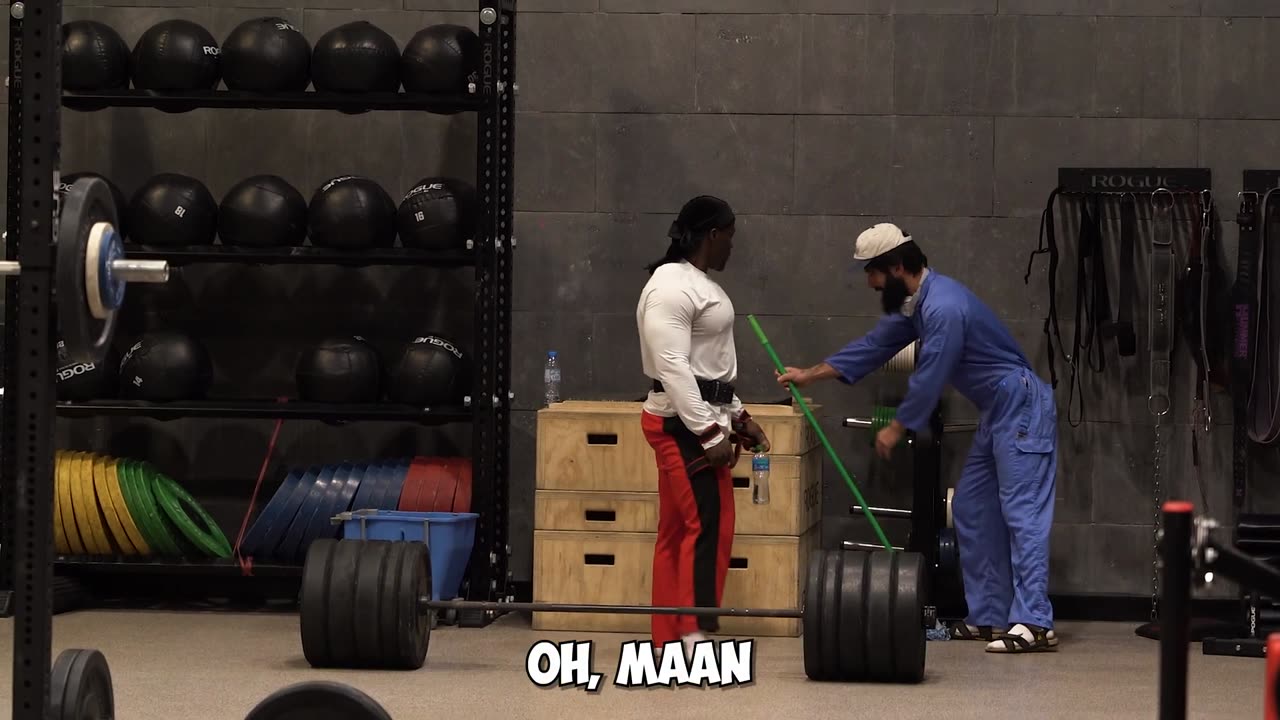 Elite Powerlifter Pretended to be a CLEANER | Anatoly GYM PRAN