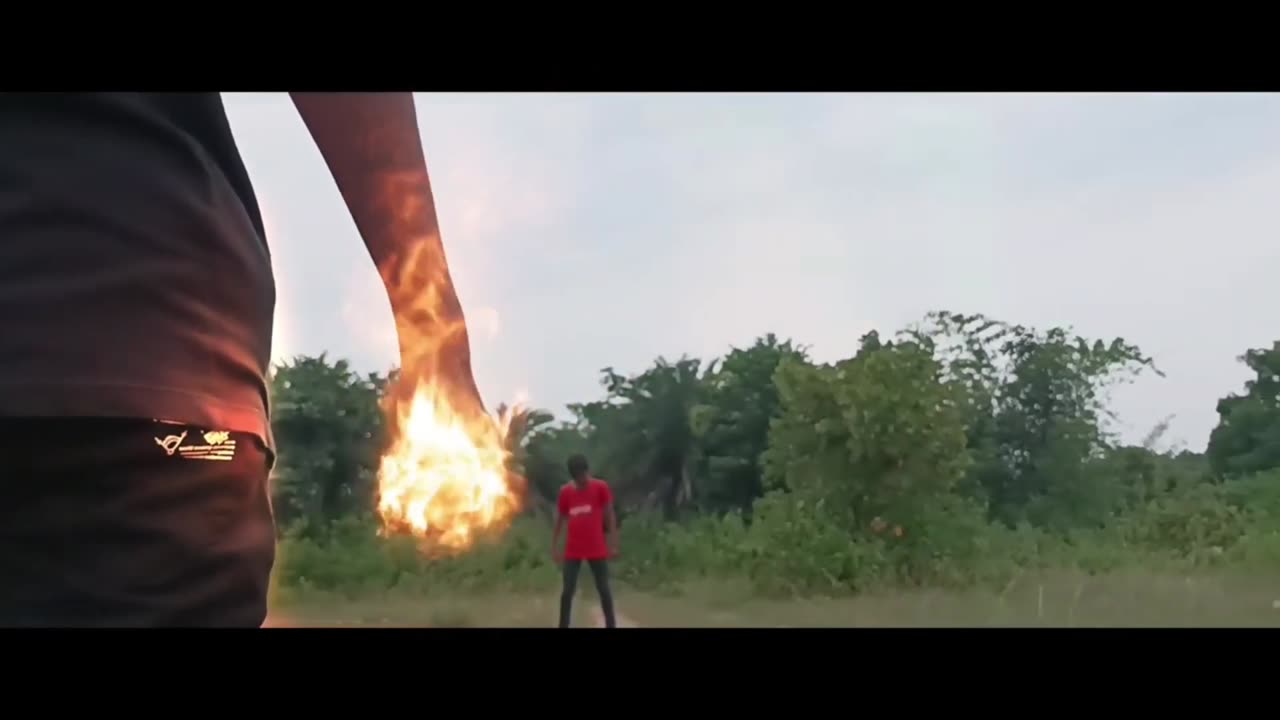 Superhero Human torch fire VFX editing tutorial in Capcut in Hindi | Mobile VFX Editing | capcut