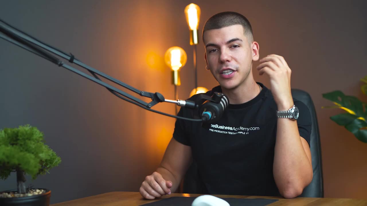 Who is Dave Nick? How he earns money online by using best side hustles to earn upto 80$ per hour