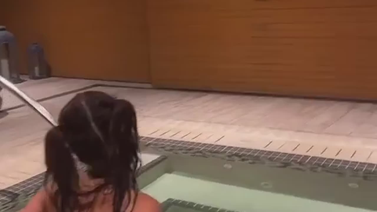 In pool video