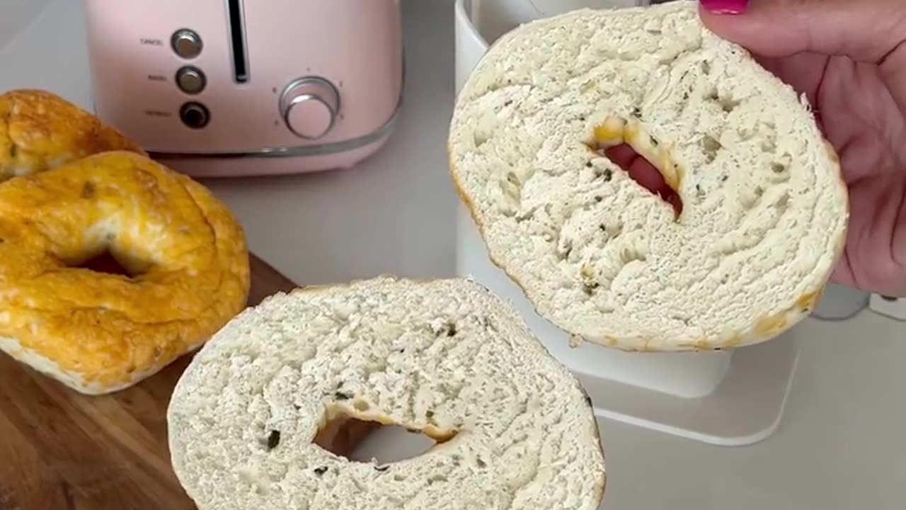 L I N K IN DESCRIPTION Both my bagel slicer & toaster are on sale today!