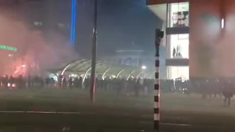 Netherlands - Another Video of Patriots