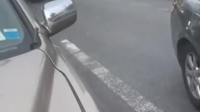 192# What happened to the green car