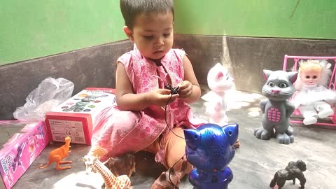 Listen to what this kid is saying to the cat