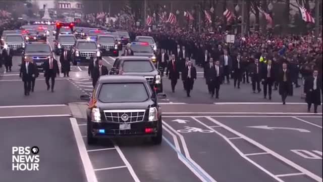 Trump Motorcrade Heads To“The White House ”