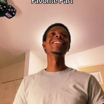 When You’re Sharing Food With Bae And You Ate Her Favorite Part