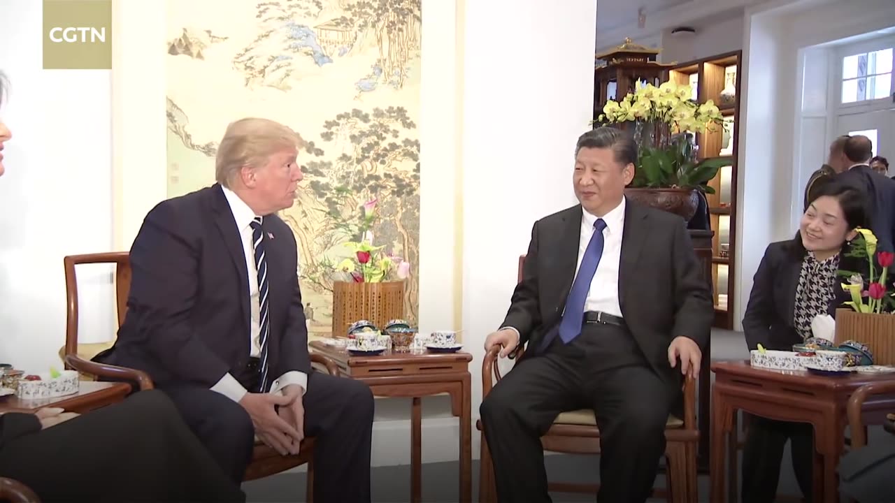 Trump Shows Xi and Peng Video Clips of his Granddaughter Singing Chinese Songs