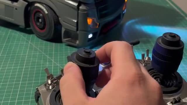 Large truck model manipulation