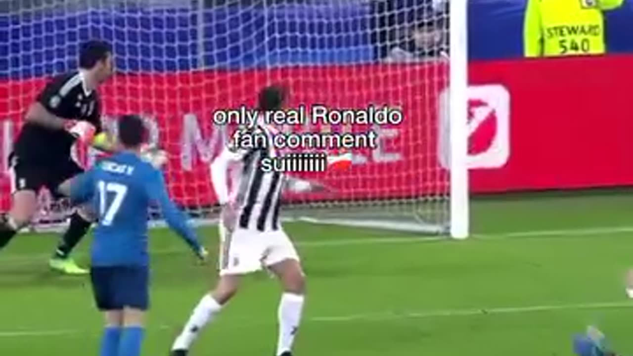 CR7 Siuuuuuu moment .So all real cr7 fans please like and subscribe my video