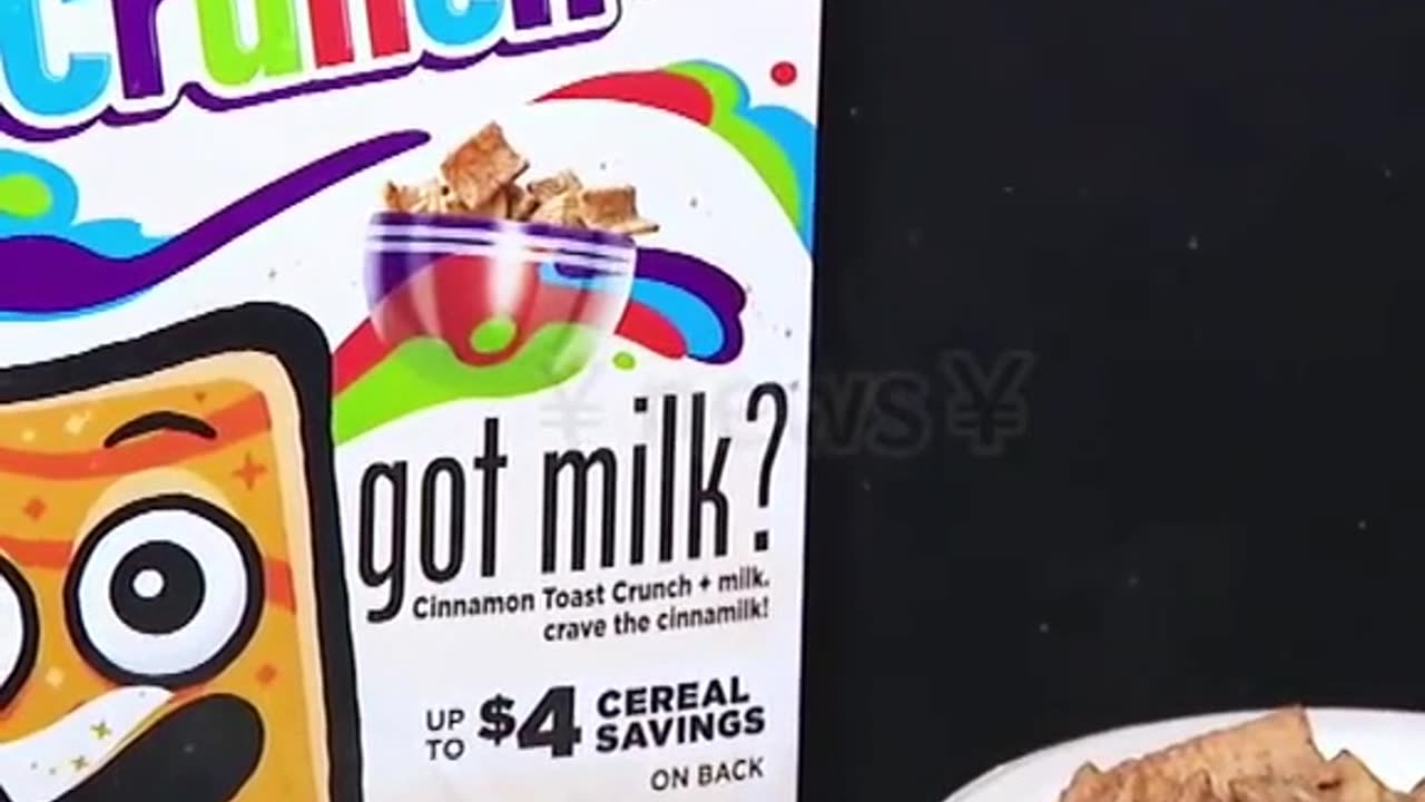 The guest found shrimp with different DNA in the cinnamon bun
