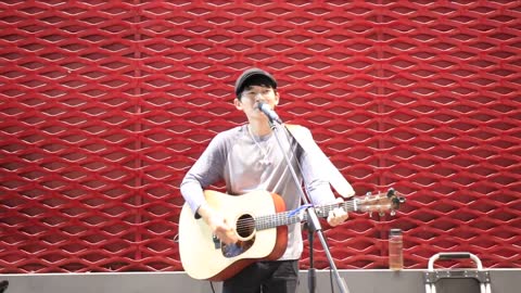 JHKTV] 홍대거리공연여일밴드 조한결 솔로 버스킹 버스커(busking busker) (south Korea)