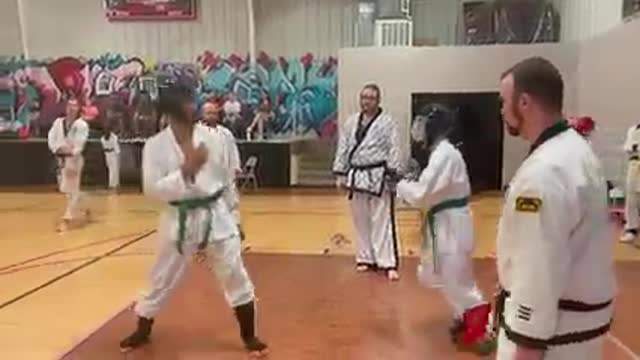 Kids Sparring 11