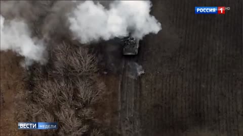 Dozens of Ukrainian armored vehicles come under fire from the Russians in Bakhmut