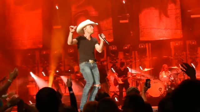 Justin Moore @ North Charleston Coliseum-Part 1-Jan 22.2015