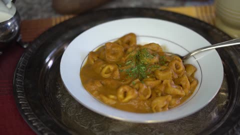 Comfort in a Bowl: Delicious Tomato Tortellini Soup Recipe