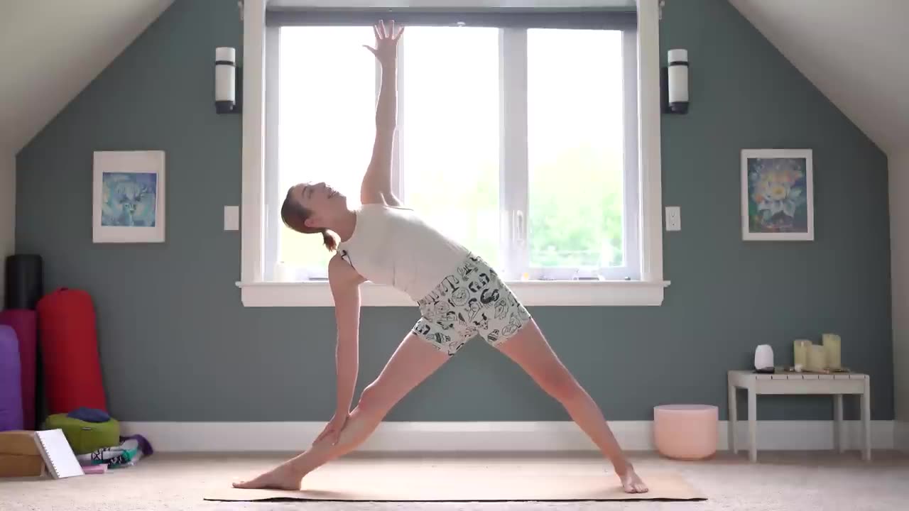 30 minutes Virgo yoga flow