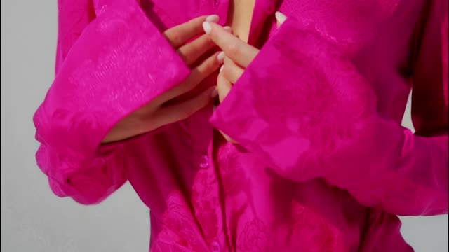 Online clothes shopping, Women's clothing online, Online dress shopping - chiclefrique.com