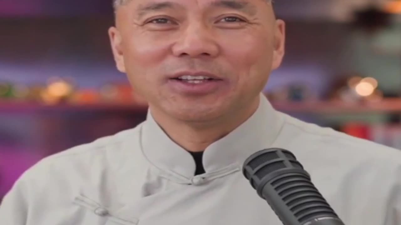 20220710文贵先生直播： #斯里兰卡 破产会导致49-60个国家破产。斯里兰卡欠中国钱最多，最恨中国，这叫 #斯里兰卡社会主义倒闭现象。中共国面临前所未有的国际灾难！